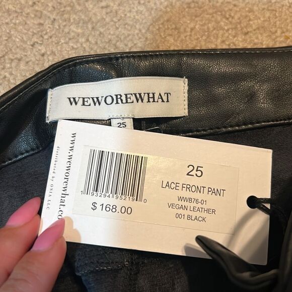 BNWT - WEWOREWHAT - LACE FRONT BLACK FAUX LEATHER PANTSN - 25 - Picture 5 of 5